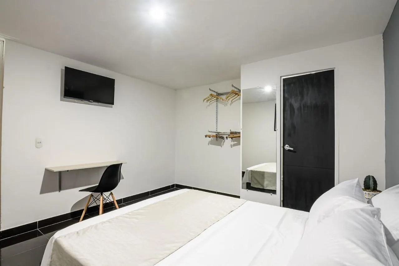 Alma Bed & Breakfast Medellin 2*,  Colombia